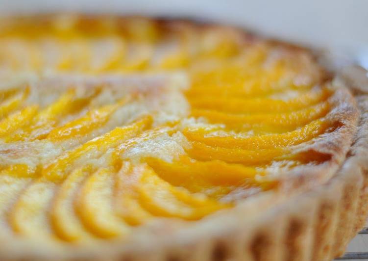 How to Make Any-night-of-the-week Yellow Peach Almond Cream Tart