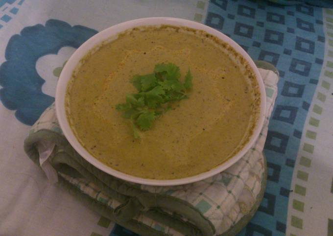 Carrot, Spinach and Coriander Soup!