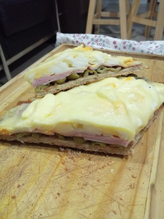 Una foto de Descontrucción de pizza para la tarde