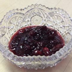 A picture of Red Zinfandel Cranberry Sauce.