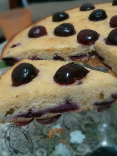 A picture of Very easy Cherry Cake!.