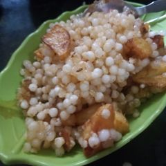 A picture of Sabudana ki khicdi.