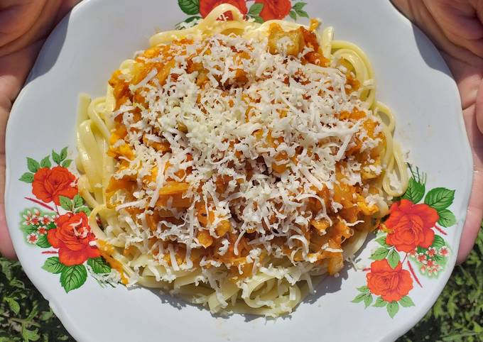 19. Fettuccine Bolognese Ala2