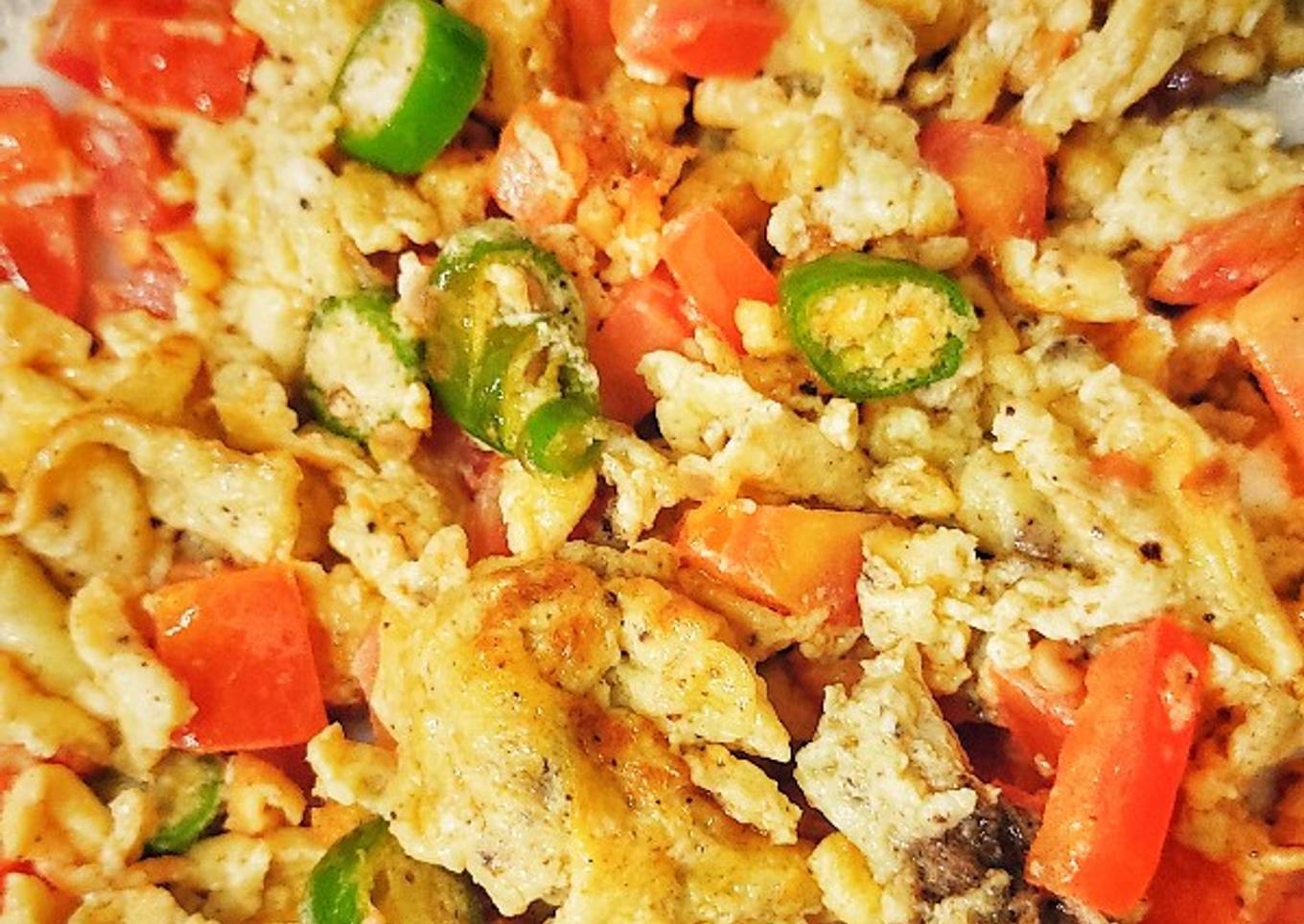 3 colour scrambled egg