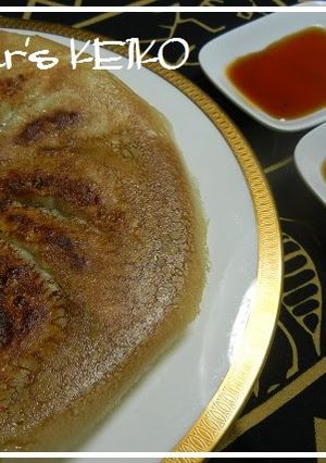 A picture of [Farmhouse Recipe] Gyoza Dumplings with Wings.