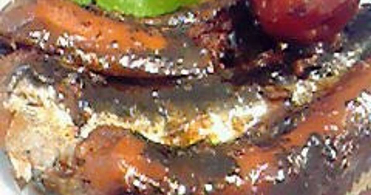 Eat Them Up, Bones and All Sardines and Umeboshi Simmered in a Pressure