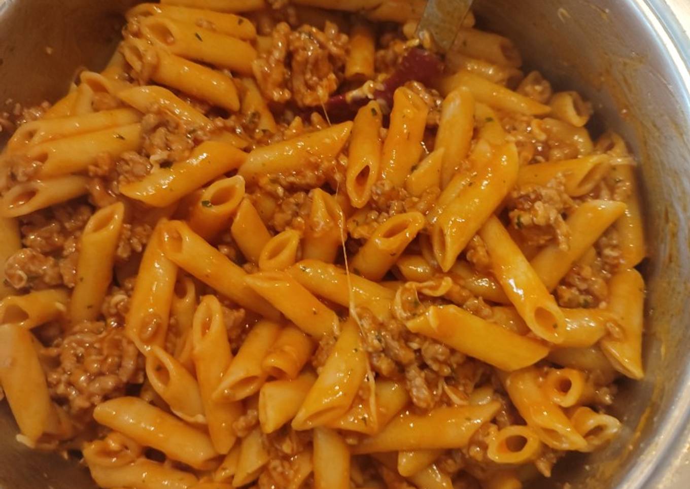 Macarrones tomate + carne picada y sin cebolla