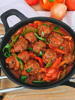 A picture of Healthy Kofta with Tomatoes.