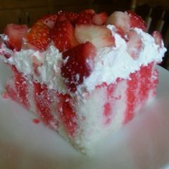 A picture of ♥ Berry Dream Cake. ♥.