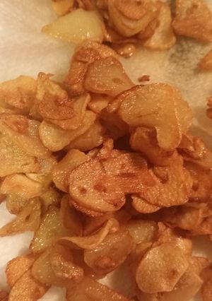 A picture of Awesome Garlic Chips.