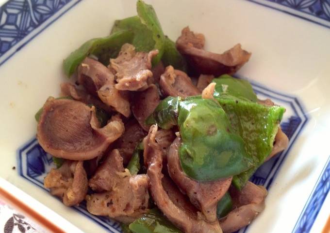 Drinking Appetizer in 5 Minutes Chicken Gizzard and Green Pepper Stir Fry