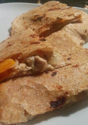 A picture of Chicken and Onion Quesadillas.