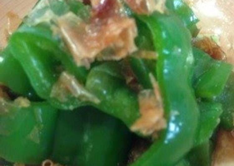 Steps to Make Quick Done in 3 Minutes! Green Bell Peppers with Bonito Flakes