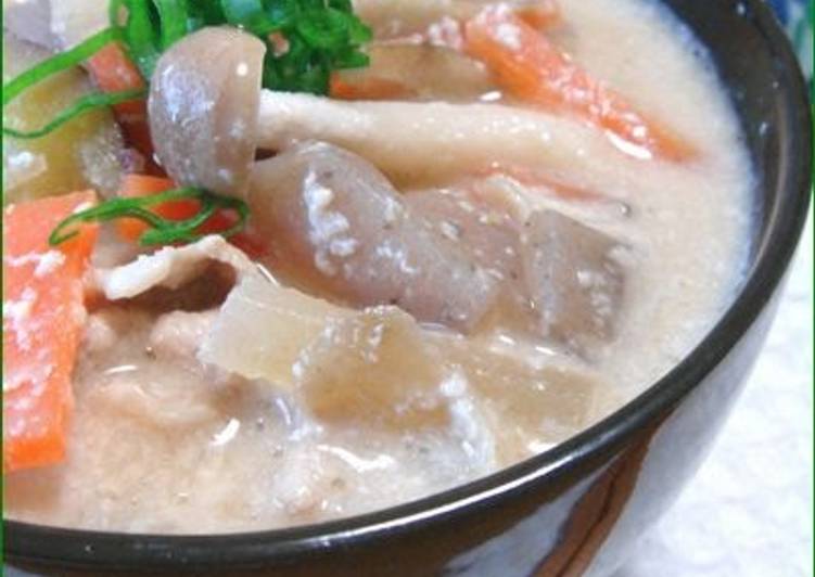 Recipe of Ultimate Pork Soup with Sake Lees