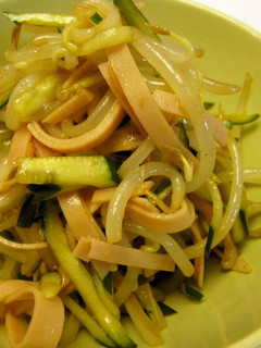 A picture of Chinese Bean Sprout Salad.