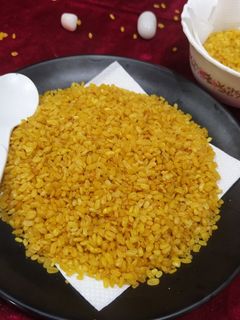 नमकीन फ्राइड मूंगदाल (Namkeen Fried Moongdal recipe in Hindi) रेसिपी मुख्य फोटो