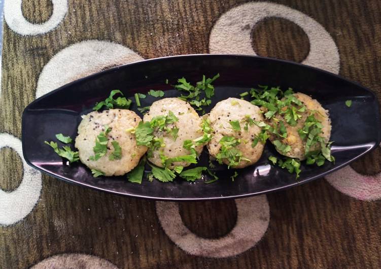How to Prepare Perfect Healthy moong idli