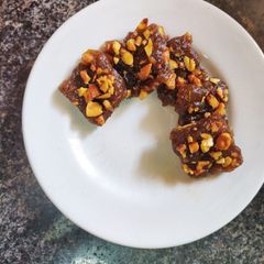 A picture of Kiruni pazha halwa (musk melon halwa).
