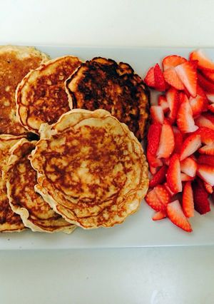 A picture of Apple Pancakes With Strawberries (from Smitten Kitchen).