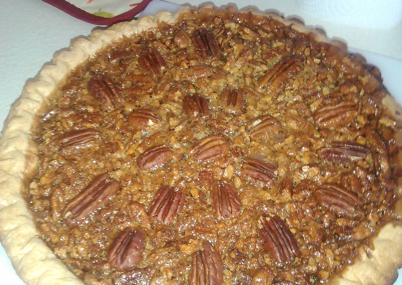 Pecan pie , makes 2