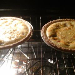 A picture of Ham and Cheese Quiche.