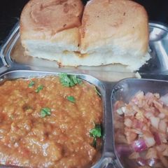 A picture of Pav Bhaji.