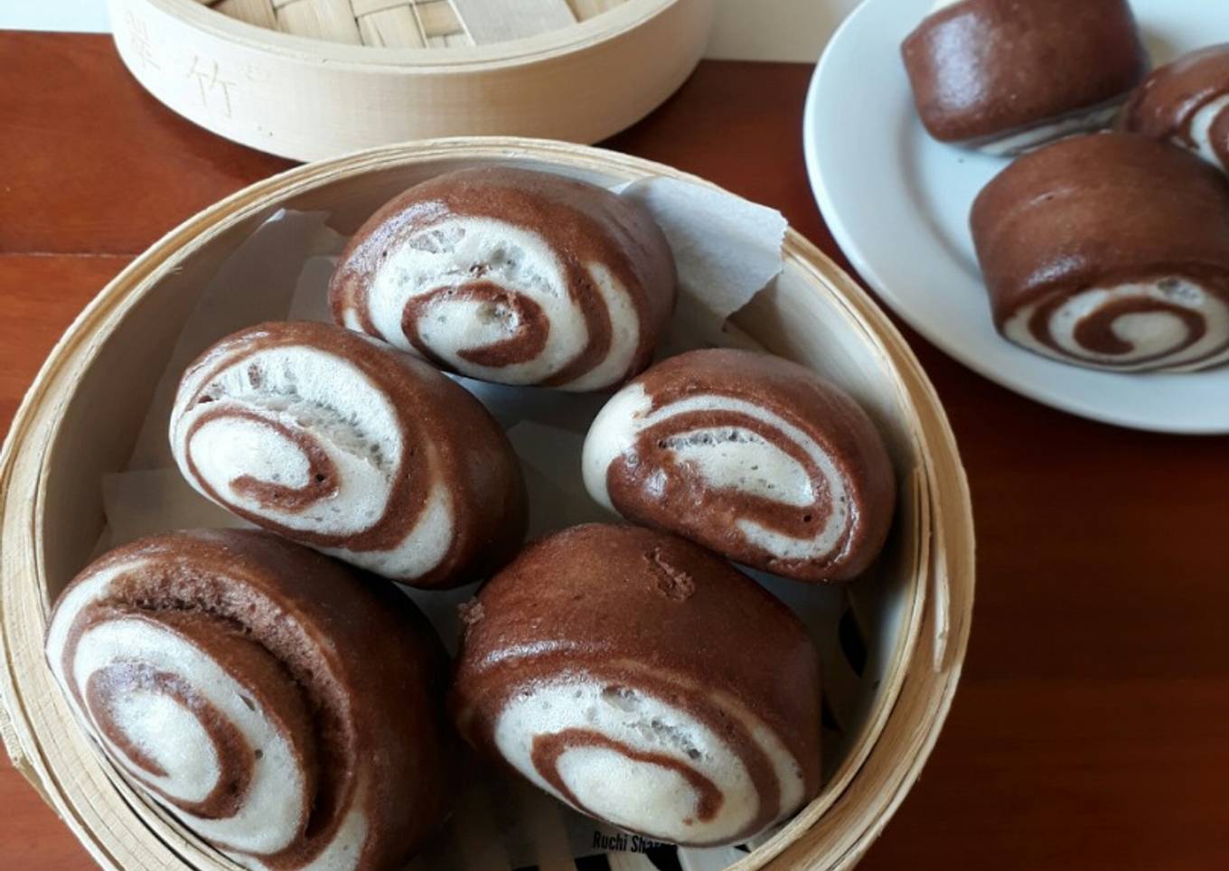 Chocolate Spiral Mantou