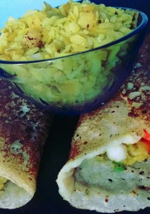 A picture of Potatoes stuff semolina dosa with poha.