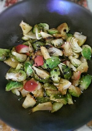 A picture of Brussels sprouts & apple warm salad.