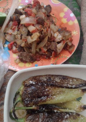 Una foto de Hígado encebollado con jitomate y cebolla guisada súper delicioso