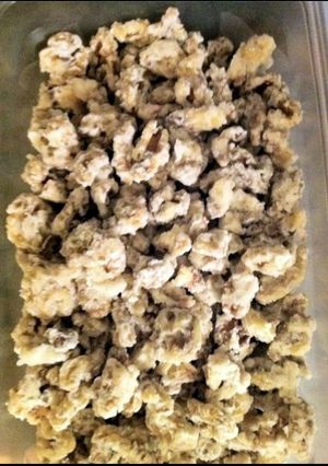 A picture of Sour cream Walnuts.