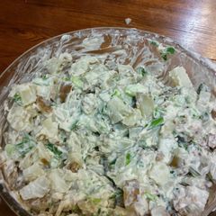 A picture of Baked potato salad.