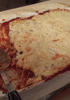 A picture of Awesome cheesy baked ziti.
