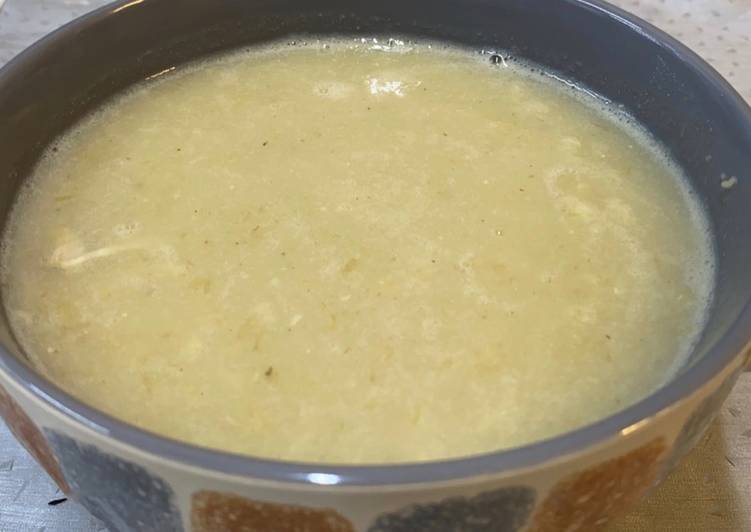 شوربة الفريكة بالدجاج