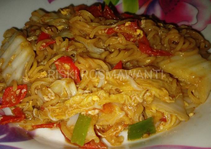 Resep Indomie Goreng Cantik Oleh Riski Rosmawanti - Cookpad