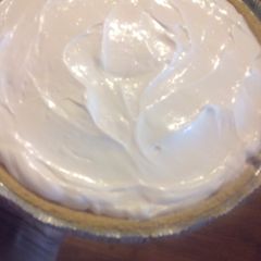 A picture of Jello Pie.