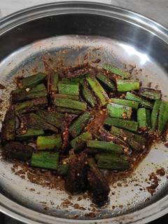 Stuffed வெண்டைக்காய் செய்முறை முக்கிய புகைப்படம்