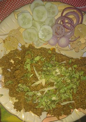 A picture of Bunah mutton keema.