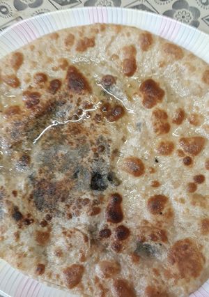 A picture of Palak parhta.