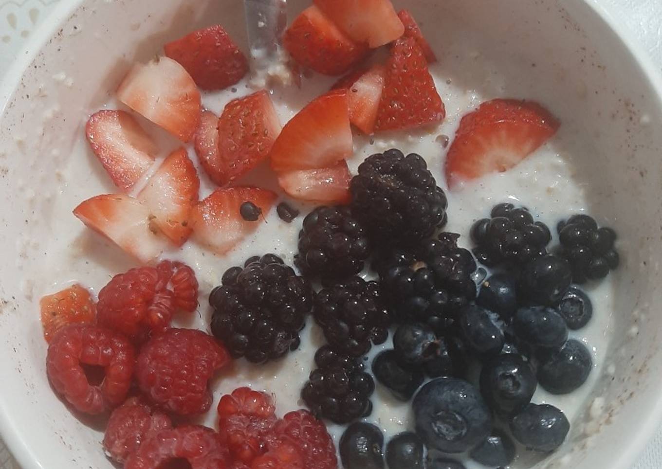 Avena con frutos rojos