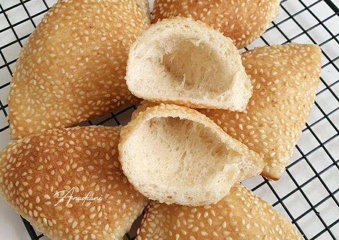 Roti angin/ roti kopong/ odading kopong