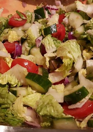 Tavaszi saláta recept fotója