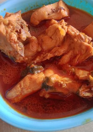 A picture of Chicken curry.
