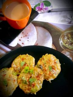 लेफ्टओवर पुलाव मसाला इडली (leftover pulao masala idli recipe in Hindi) रेसिपी मुख्य फोटो