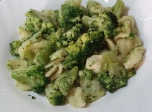 Foto di Orecchiette con broccoletti