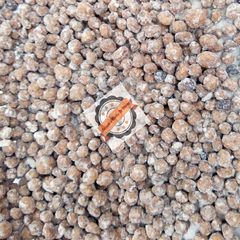 A picture of Aya mai suger (tiger nuts).