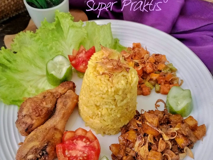 Langkah Mudah untuk Membuat Resep  Nasi Kuning Super Praktis dan Pelengkapnya yang Enak, Enak