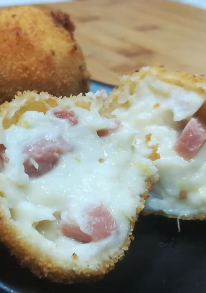 Una foto de Croquetas melosas de jamón