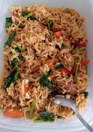 Foto resep Mie goreng ala anak kost (kedai oppa jengkol)