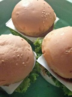 Foto resep Burger sehat daju (daging keju)